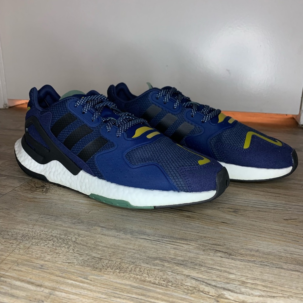 Men Adidas Day Jogger Shoes 10 NWOT